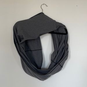 Lululemon Vinyasa Scarf
